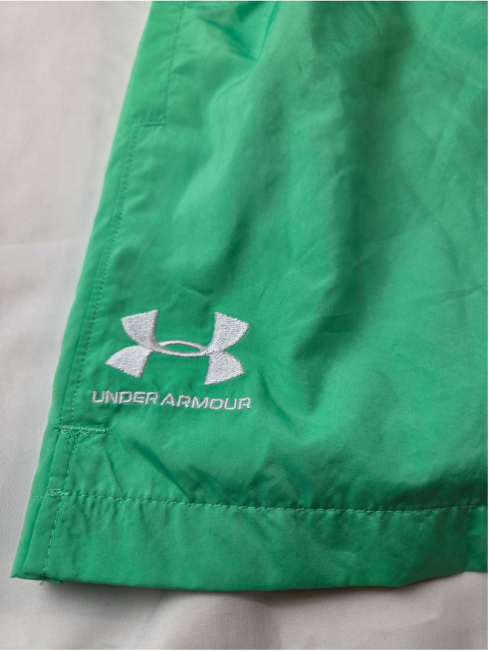Men's Under Armour Athletic Shorts Size M Green #1638